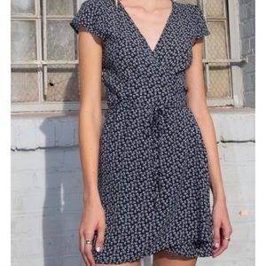 Brandy Melville Robbie Dress